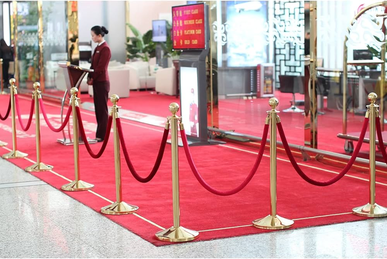 Trụ Barie Sự Kiện – Cột Chắn Inox Dây Nhung – Thảm Đỏ Chuyên Nghiệp