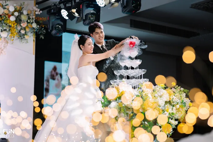 Tổ Chức Tiệc Cưới