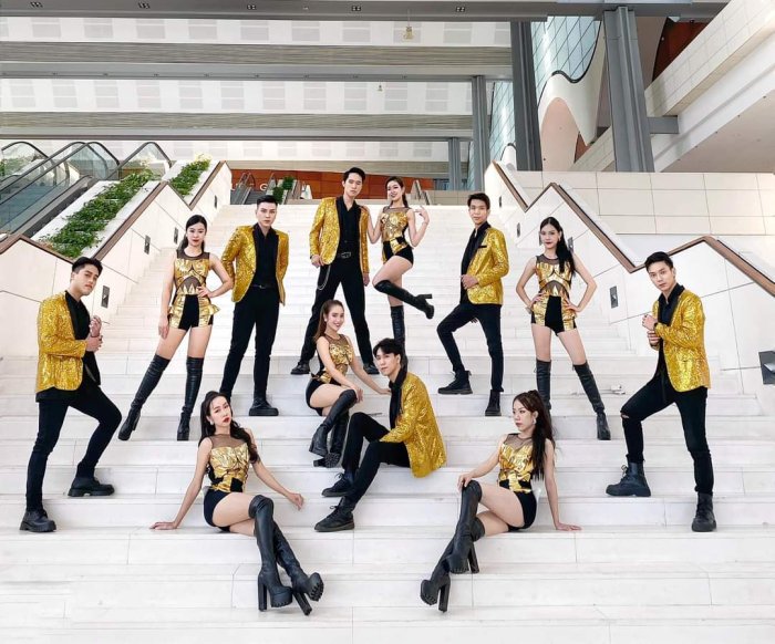 Nhóm Nhảy Hiện Đại 40 | Cho Thuê Vũ Đoàn Nhảy Hiện Đại Sự Kiện