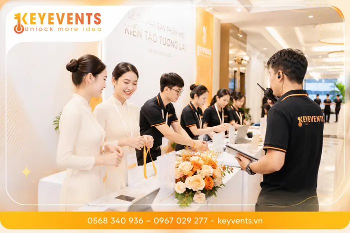 Cho Thuê Lễ Tân, Nhân Sự Check-in Sự Kiện Tại Hà Nội